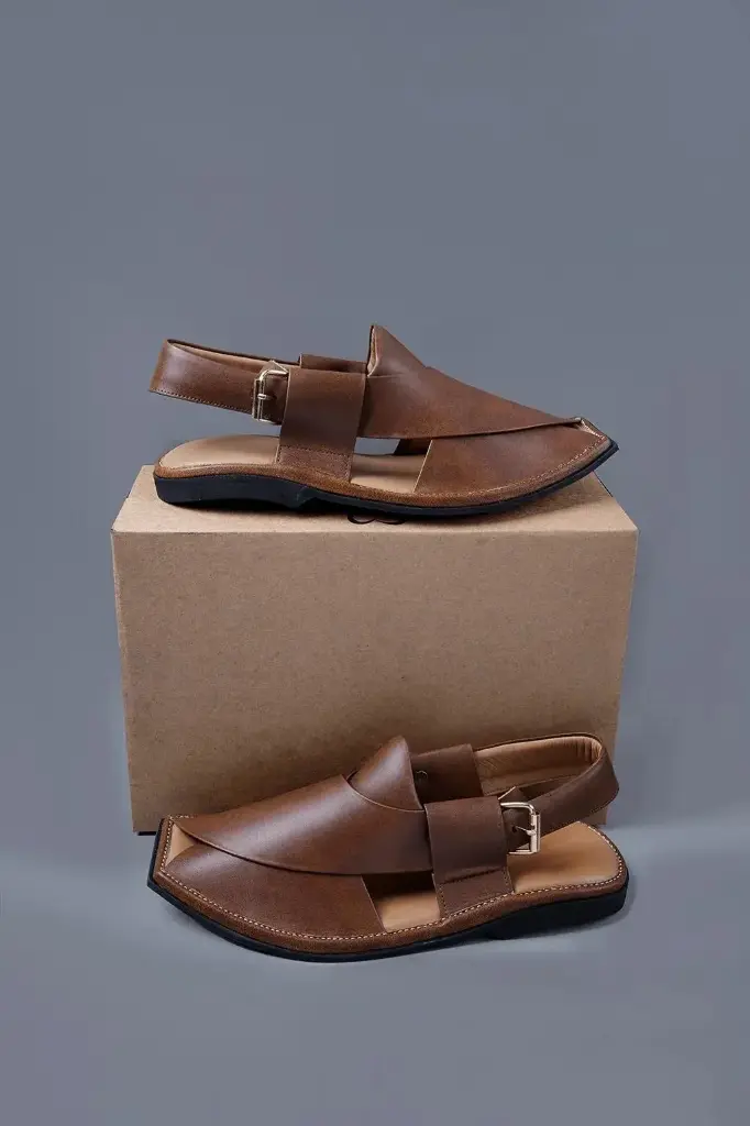 Leather kaptan chappal